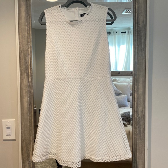jolie & co Dresses & Skirts - Perfect bridal shower or wedding rehearsal dress!